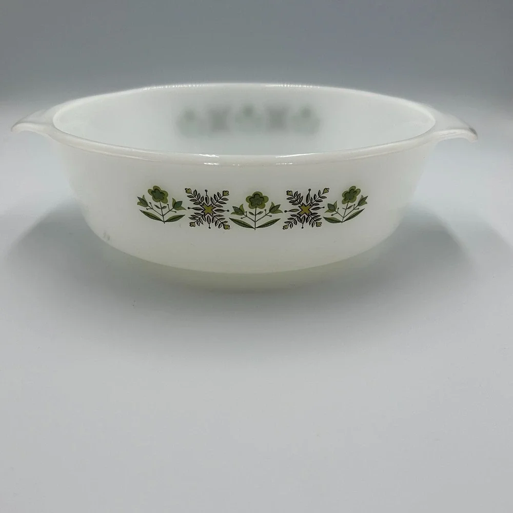 Vintage Anchor Hocking Fire King #437 Meadow Green 1-1/2 qt Casserole Dish USA